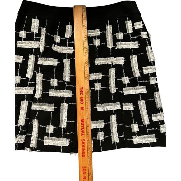 NWOT PRE SE by Carlisle 100% Wool Black Cream Eyelash Pleated Skirt Size 8 - Picture 5 of 7